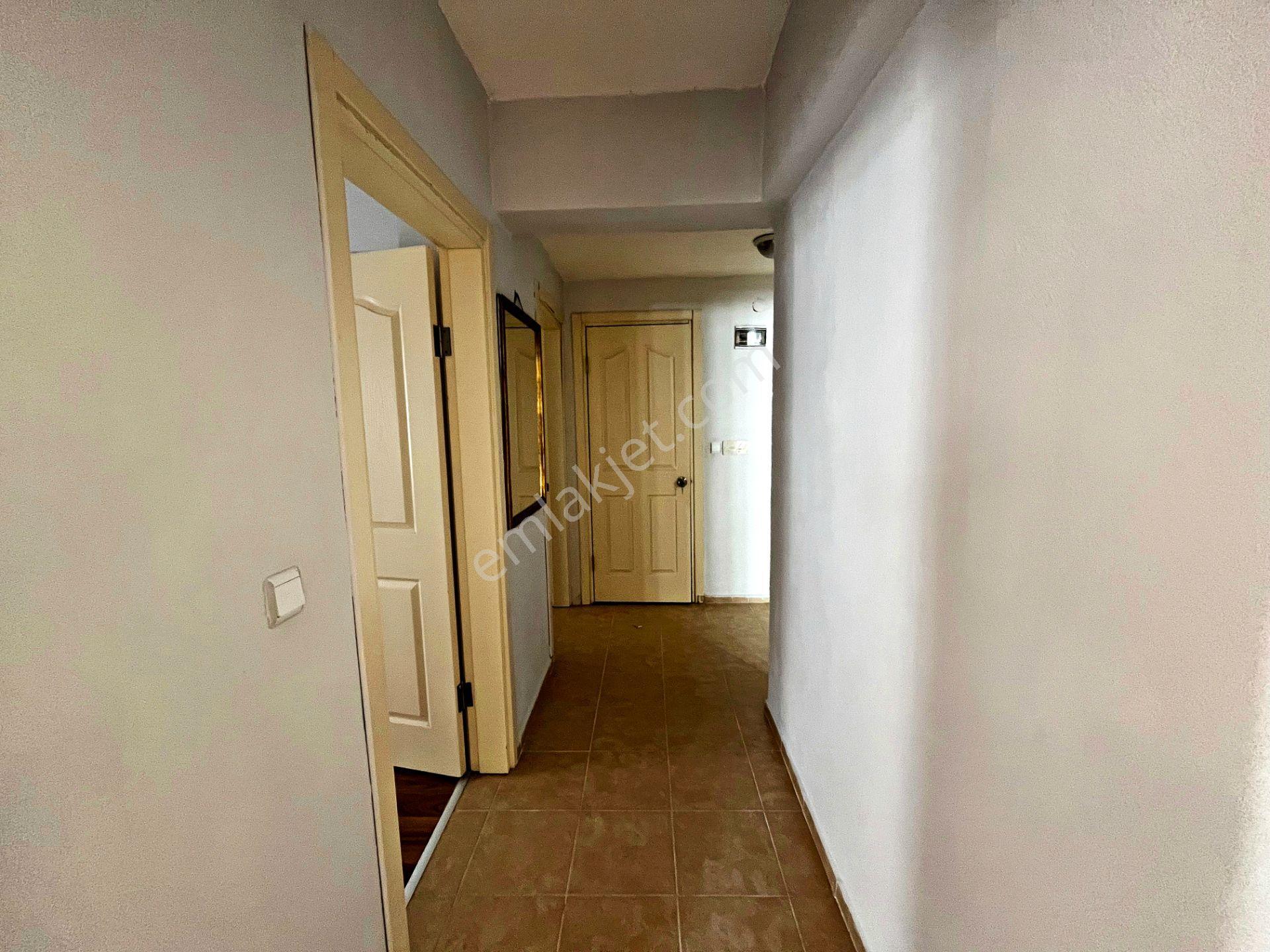 Aktif'ten Akçay'da Satılık Denize 300mt Arakat Ayrı Mutfaklı Geniş 2+1 Daire - Görsel 13
