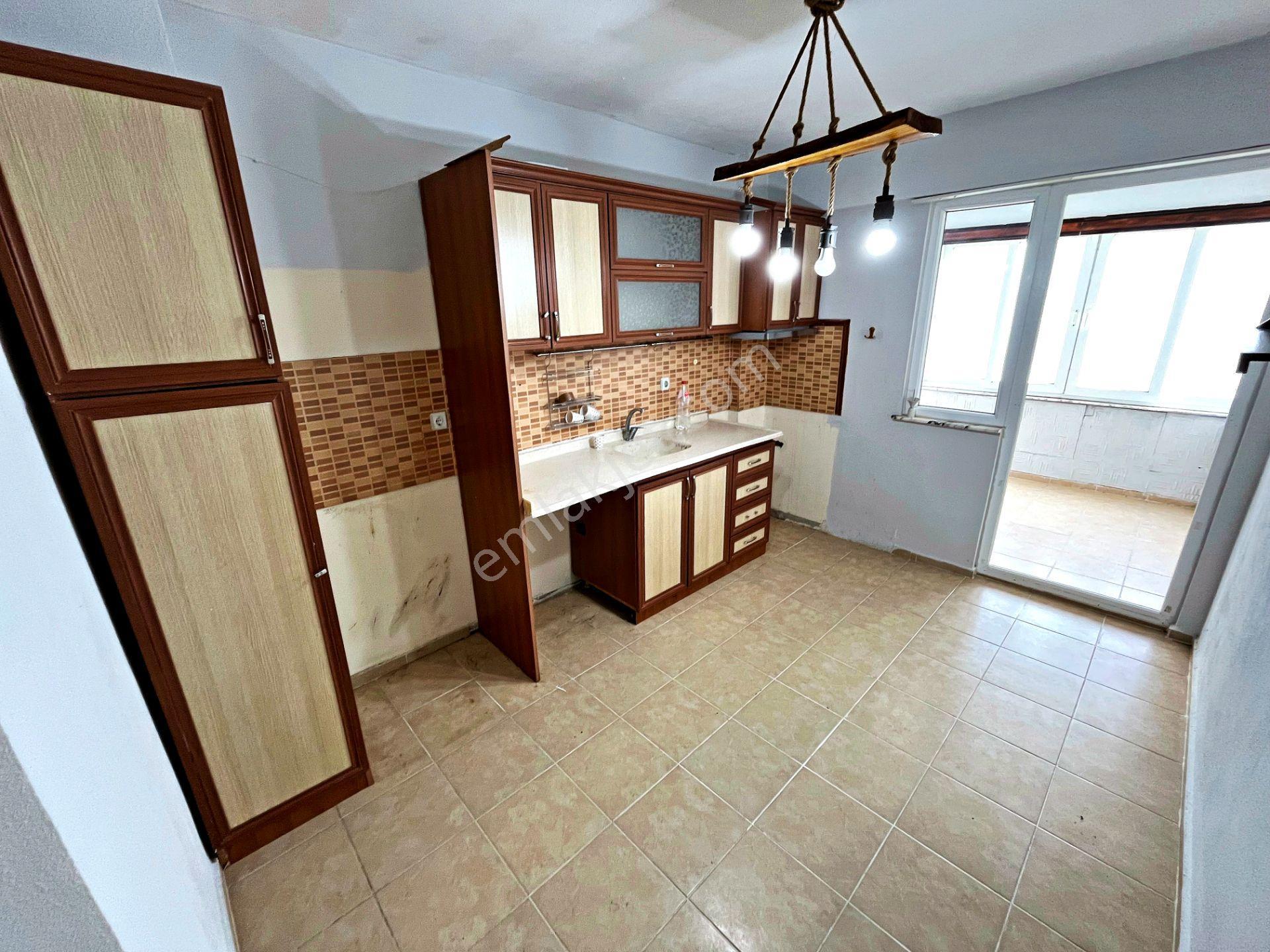 Aktif'ten Akçay'da Satılık Denize 300mt Arakat Ayrı Mutfaklı Geniş 2+1 Daire - Görsel 16