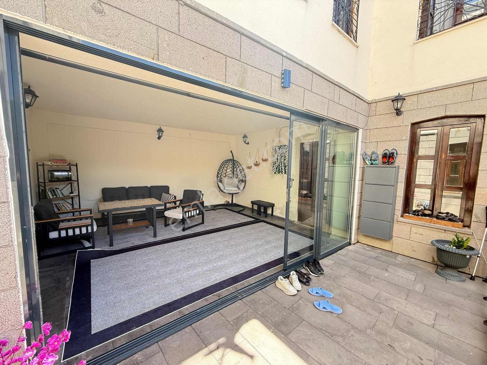 Sur Alipaşa'da Çok Acil Satılık 5+1 Müstakil Villa - Görsel 21