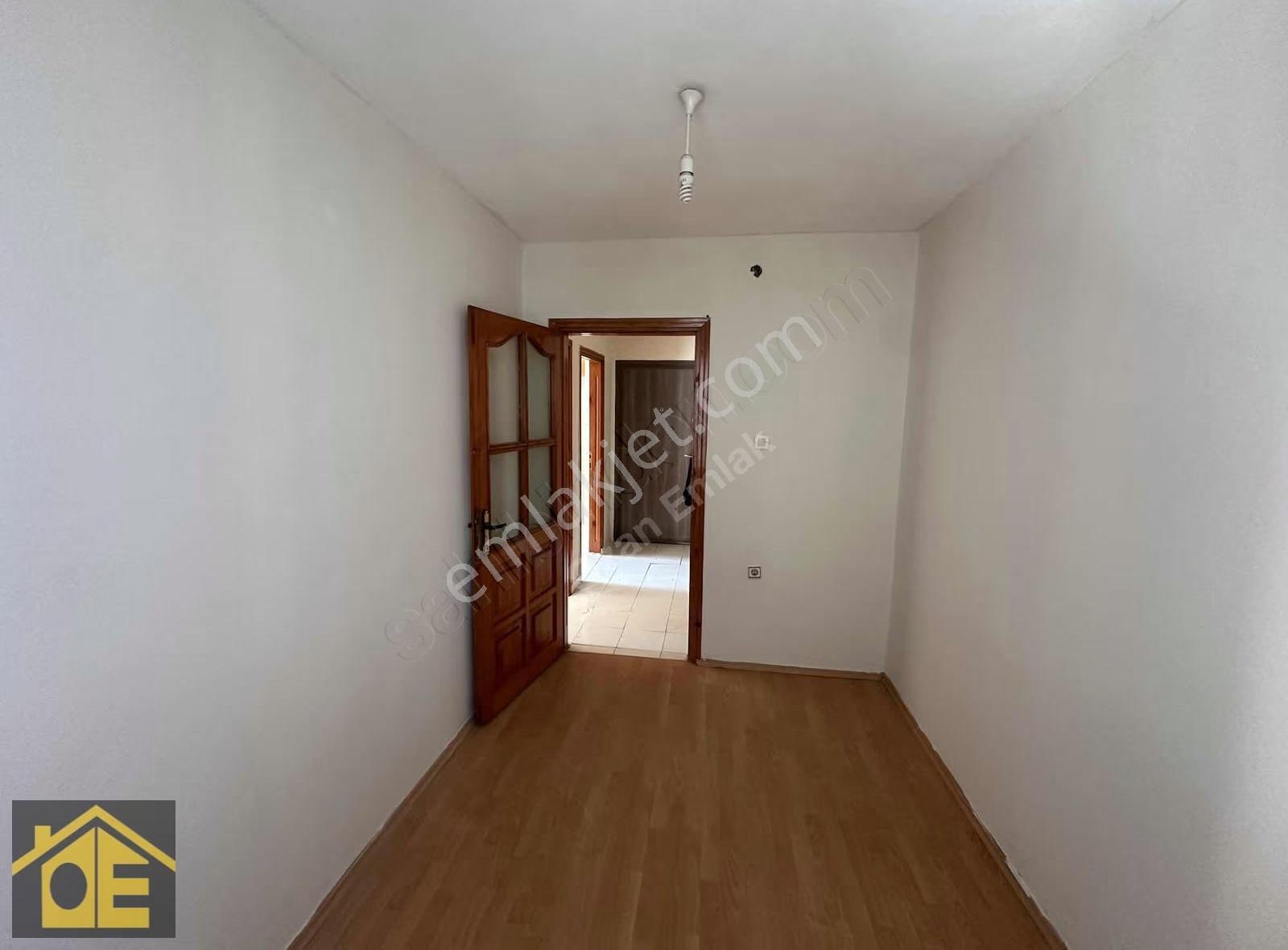 Ozan'dan Cihangir'de Cadde Üzeri 3+1 Daire - Görsel 9