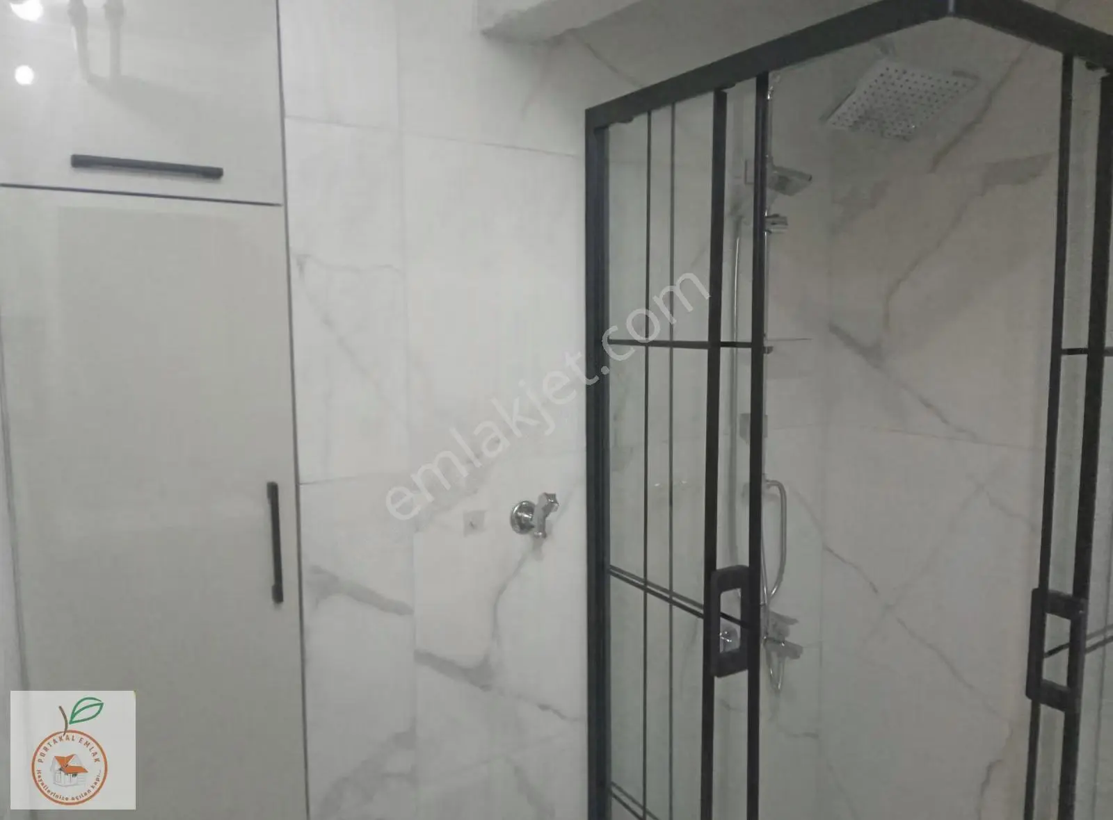 Selimiyede İçi Herşeyiyle Yenilenmiş Geniş Bahçeli Kiralık Daire - Görsel 4