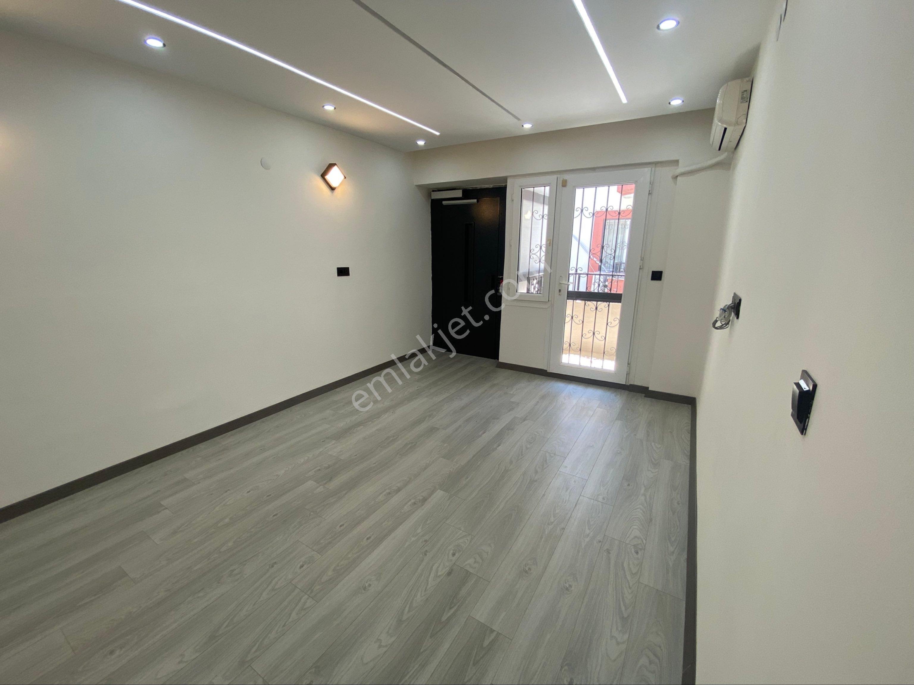 Didim Efeler Mahallesi 5+1 Ayrı Mutfak Asansörlü Satılık Villa - Görsel 12