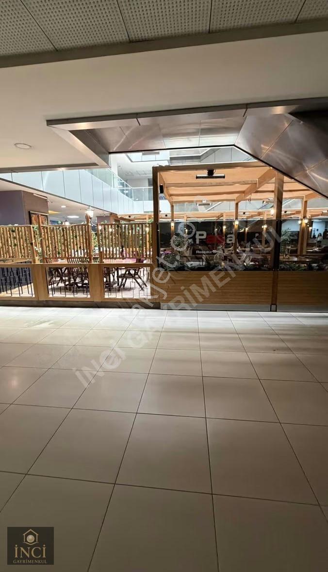 İnci'den Giyimkent Ticaret Sarayında Kiralık Ofis - Görsel 4