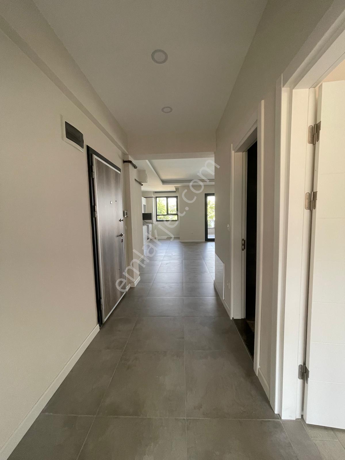Deniz'e Sıfır Havuzlu Site İçerisinde 2+1 Lüks Daire | 100 M² - Görsel 19