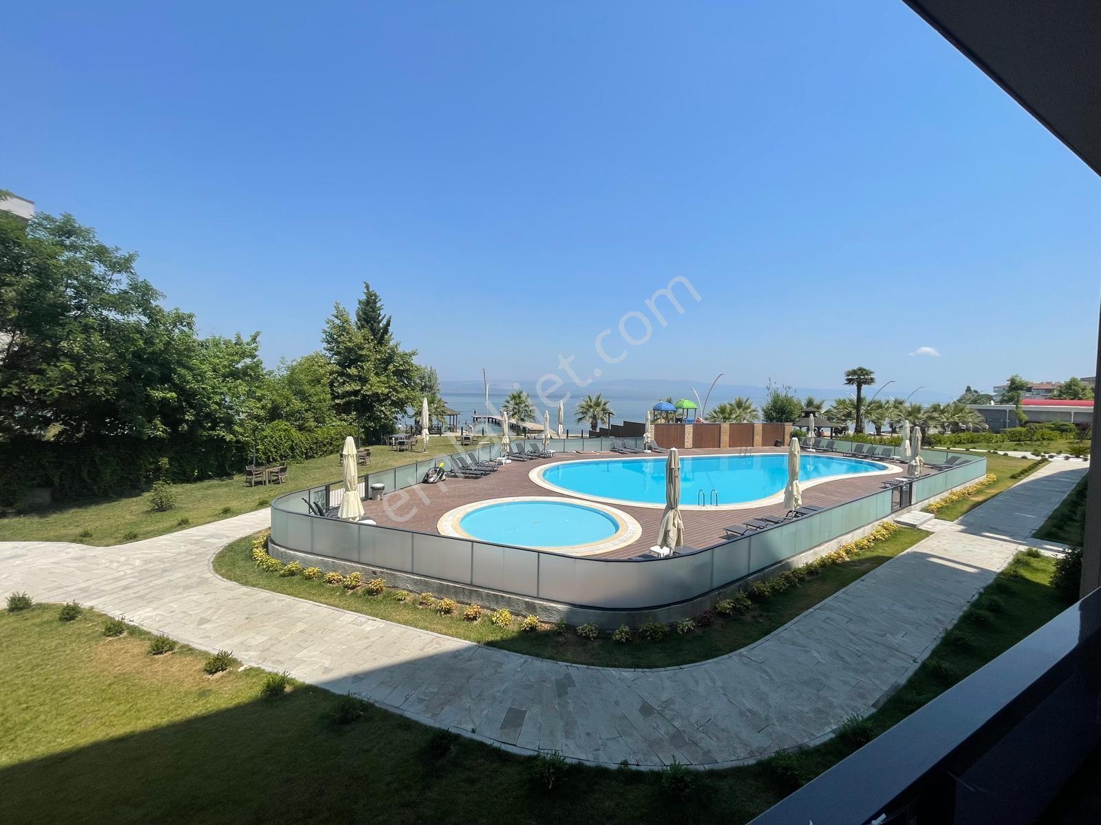 Deniz'e Sıfır Havuzlu Site İçerisinde 2+1 Lüks Daire | 100 M² - Görsel 17