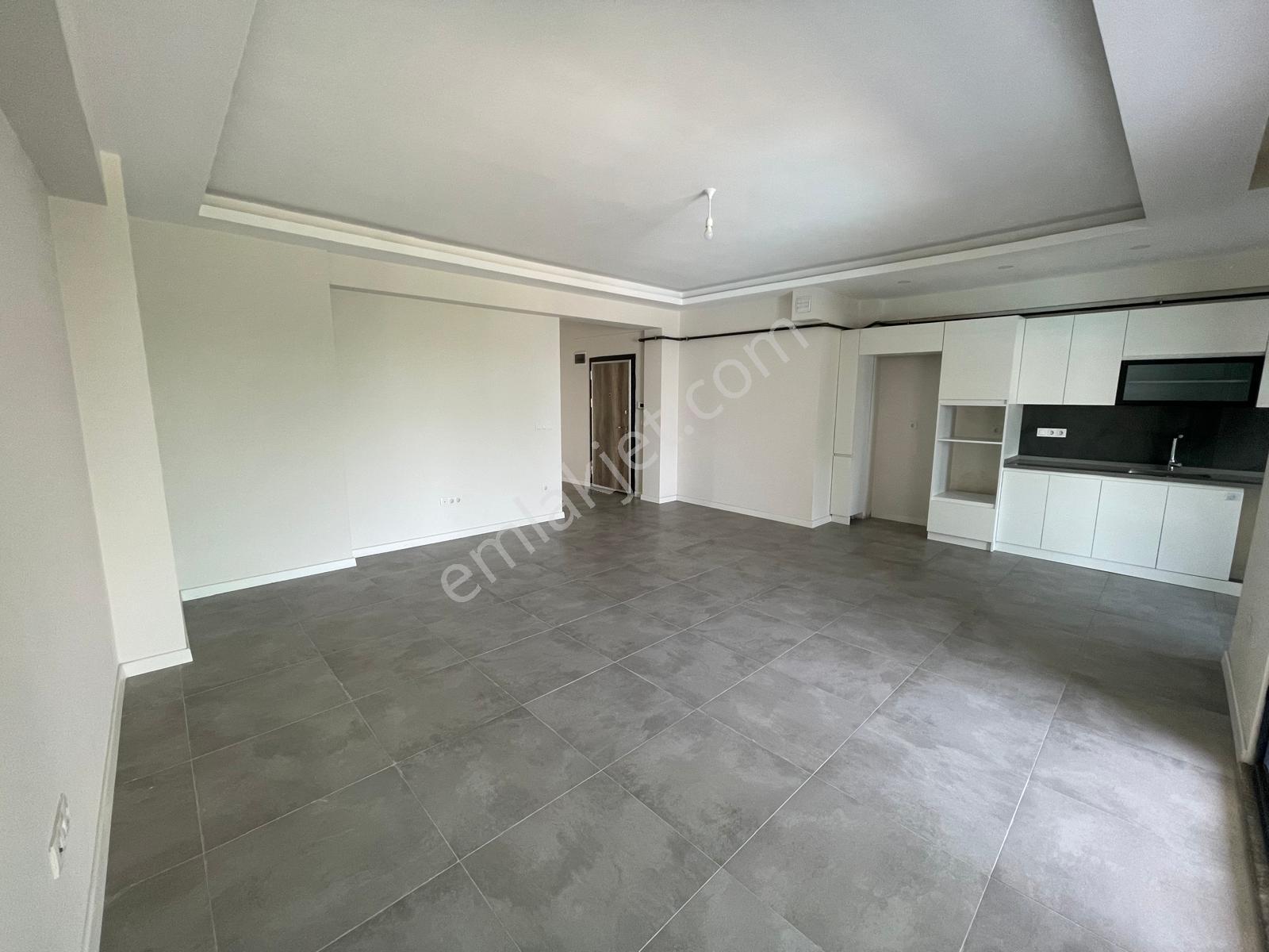 Deniz'e Sıfır Havuzlu Site İçerisinde 2+1 Lüks Daire | 100 M² - Görsel 16