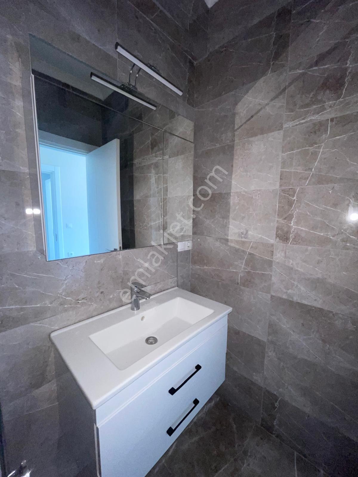 Deniz'e Sıfır Havuzlu Site İçerisinde 2+1 Lüks Daire | 100 M² - Görsel 7