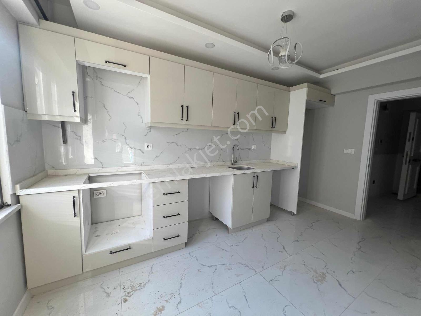 Özyurt Yatırım'dan Sınırsız Kredili Ebeveyn Banyolu 2+1 Giriş - Görsel 32