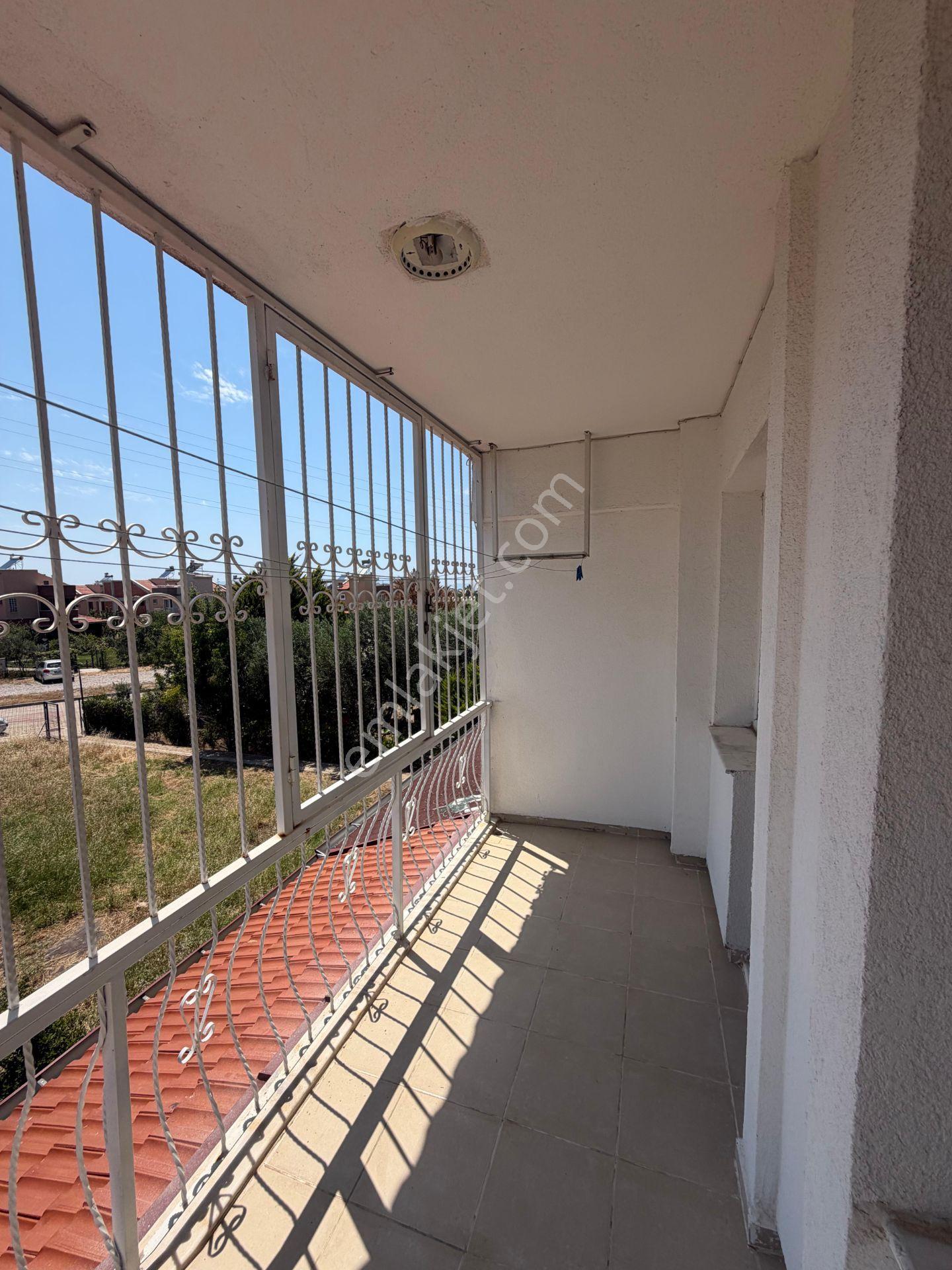 Ümmetoğlu'ndan Gazeteciler Sitesinde 4+1 Bahçeli Tripleks Villa Denize 900 Metre - Görsel 16