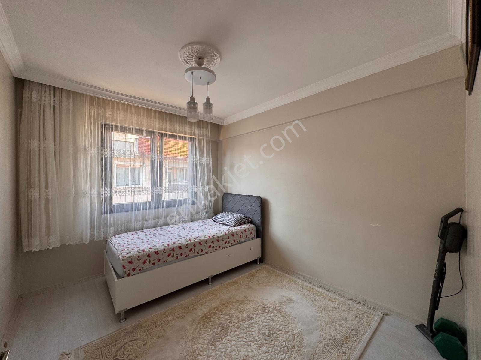 Kocaçeşme'de Satılık 4+1 170 M2 Doğalgazlı Dubleks Daire - Görsel 8