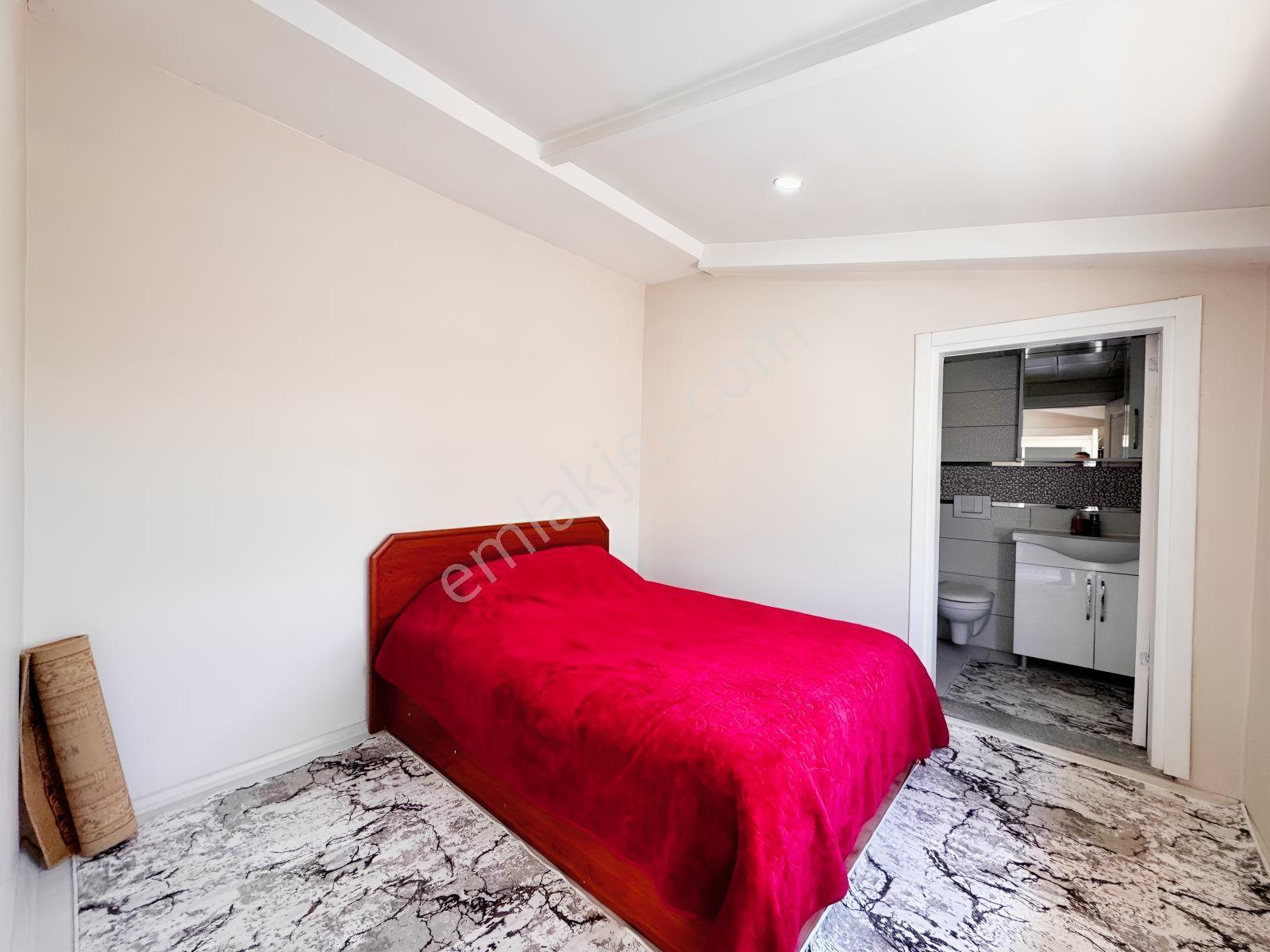 Kocaçeşme'de Satılık 4+1 170 M2 Doğalgazlı Dubleks Daire - Görsel 9
