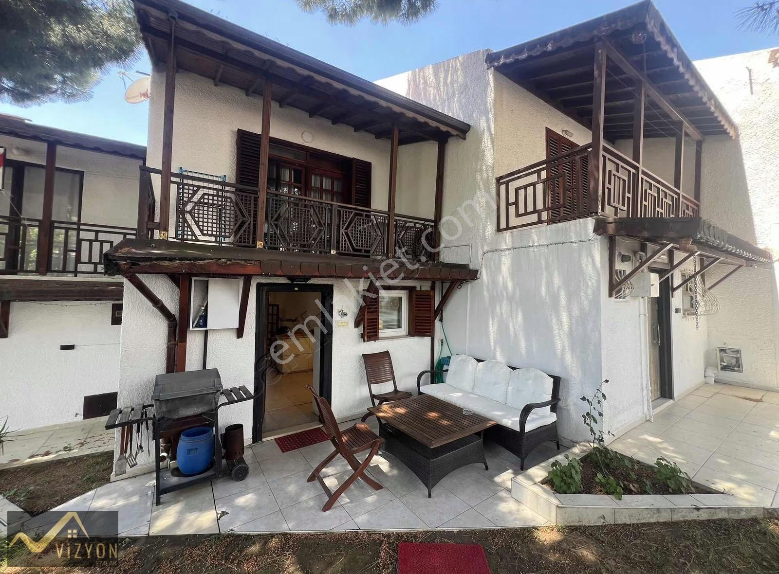 Vizyon Emlak'tan Krediye Uygun Site İçerisinde Havuzlu Villa - Görsel 28