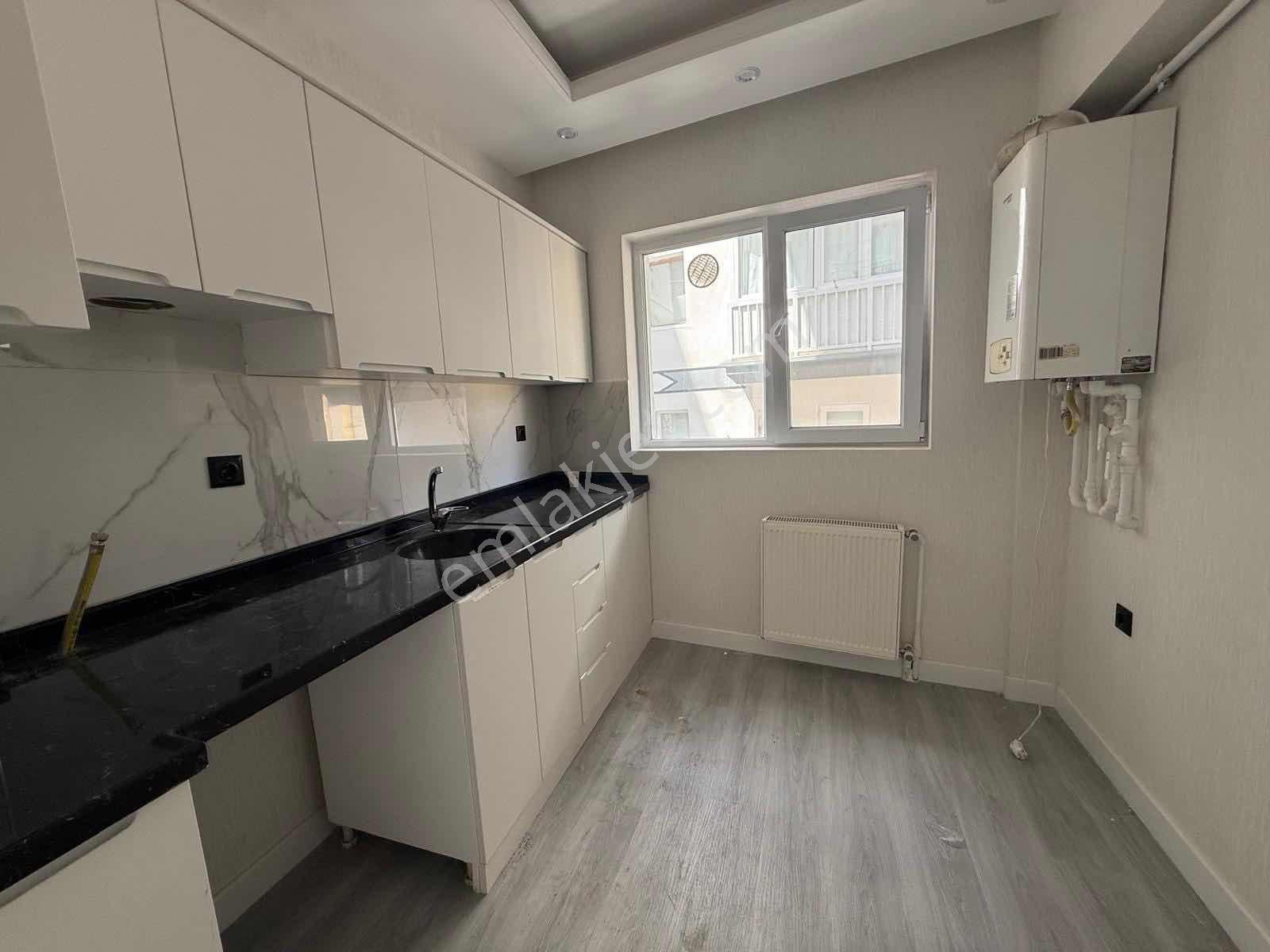 Yayla Mah.de 3+1 Ön Cephe Asansörlü 1.kat Kiralık Daire - Görsel 22
