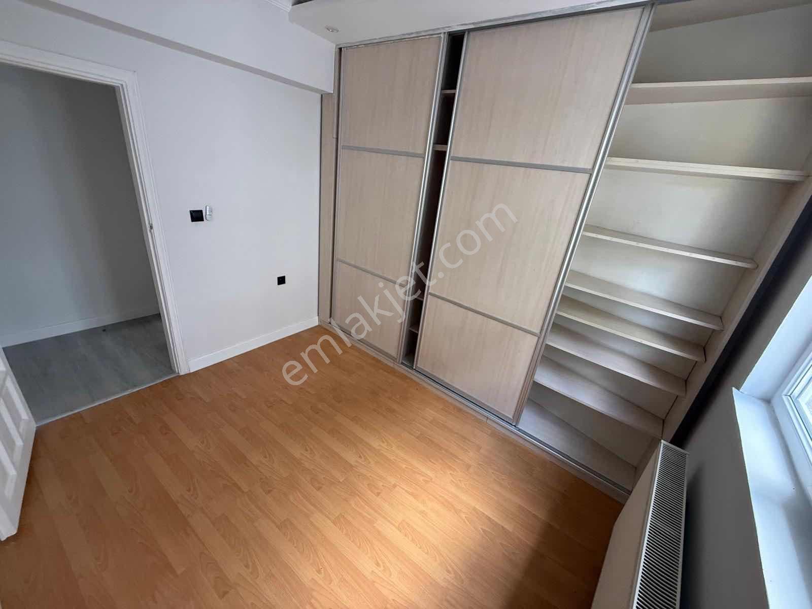 Yayla Mah.de 3+1 Ön Cephe Asansörlü 1.kat Kiralık Daire - Görsel 2