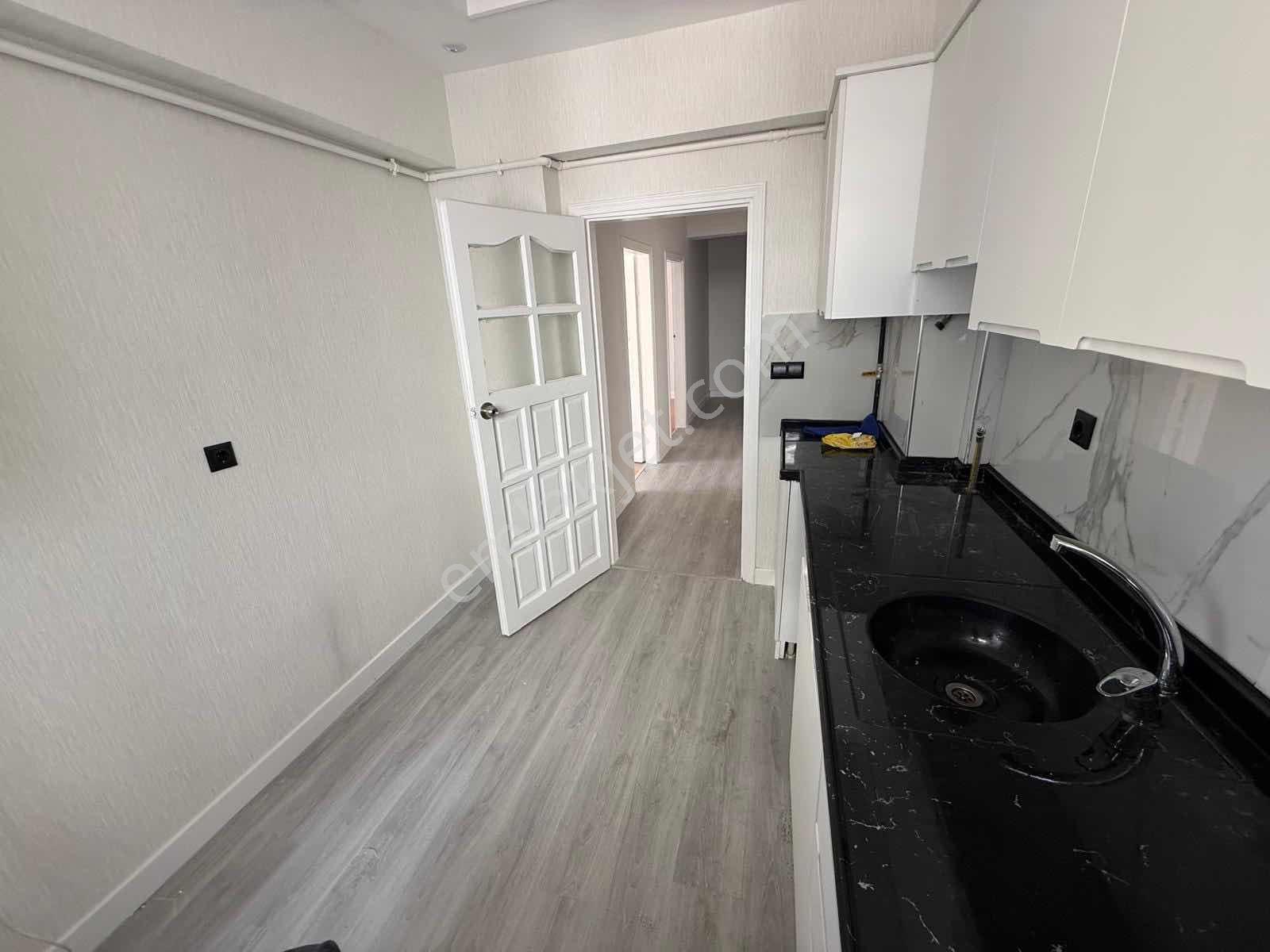Yayla Mah.de 3+1 Ön Cephe Asansörlü 1.kat Kiralık Daire - Görsel 28