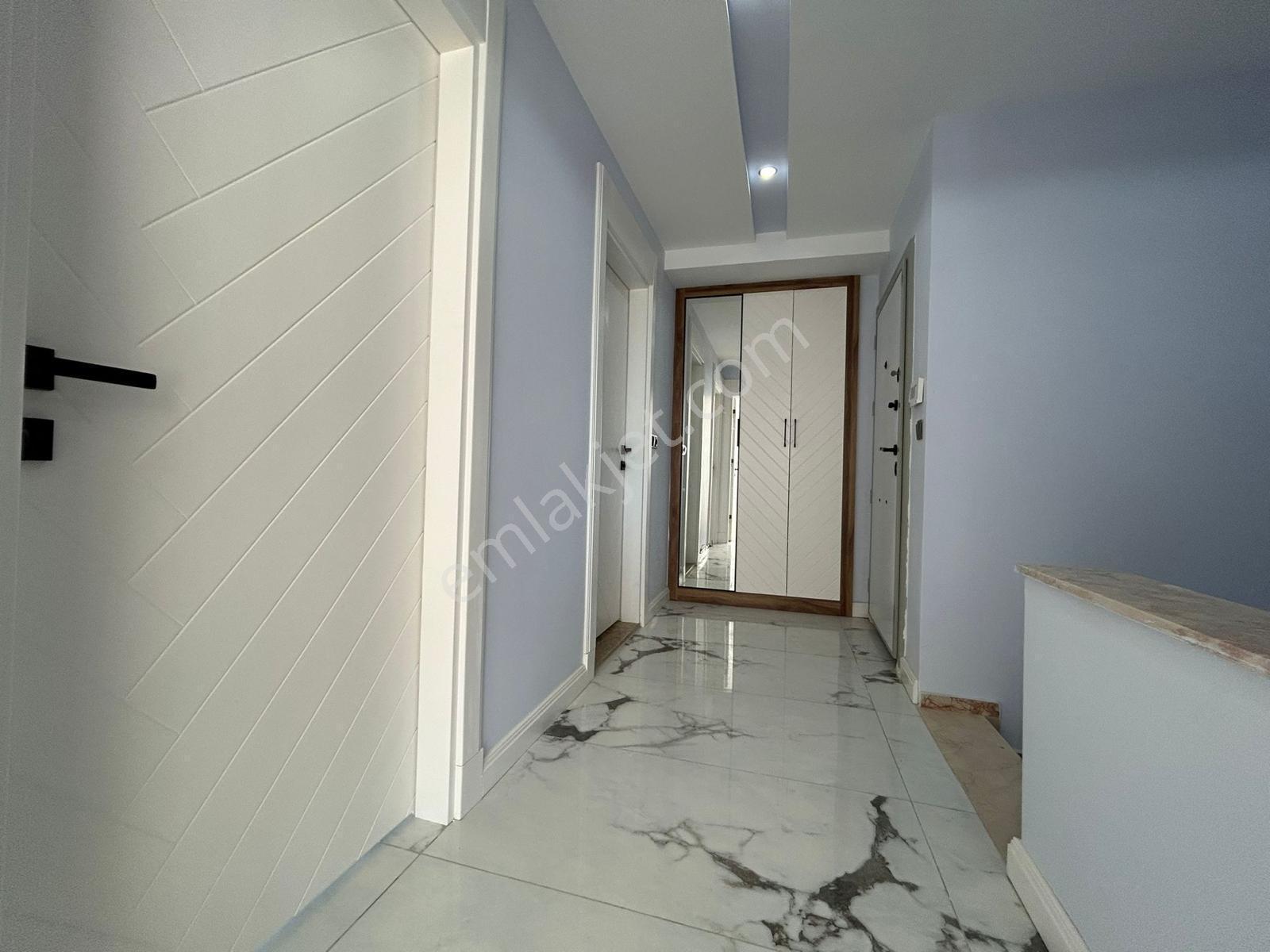 Akçay Ay Emlaktanaltınoluk'ta Kazdağlarının Eteklerinde Lüks Tasarımlı Satılık 3+1 Dublex Daire - Görsel 32