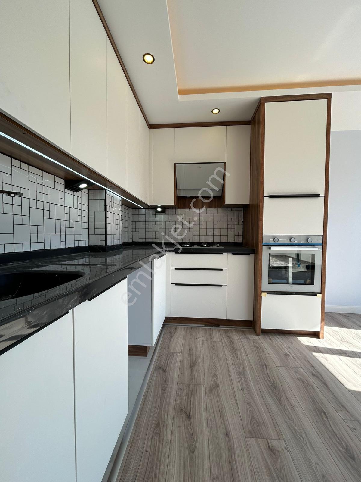 Akçay Ay Emlaktanaltınoluk'ta Kazdağlarının Eteklerinde Lüks Tasarımlı Satılık 3+1 Dublex Daire - Görsel 3