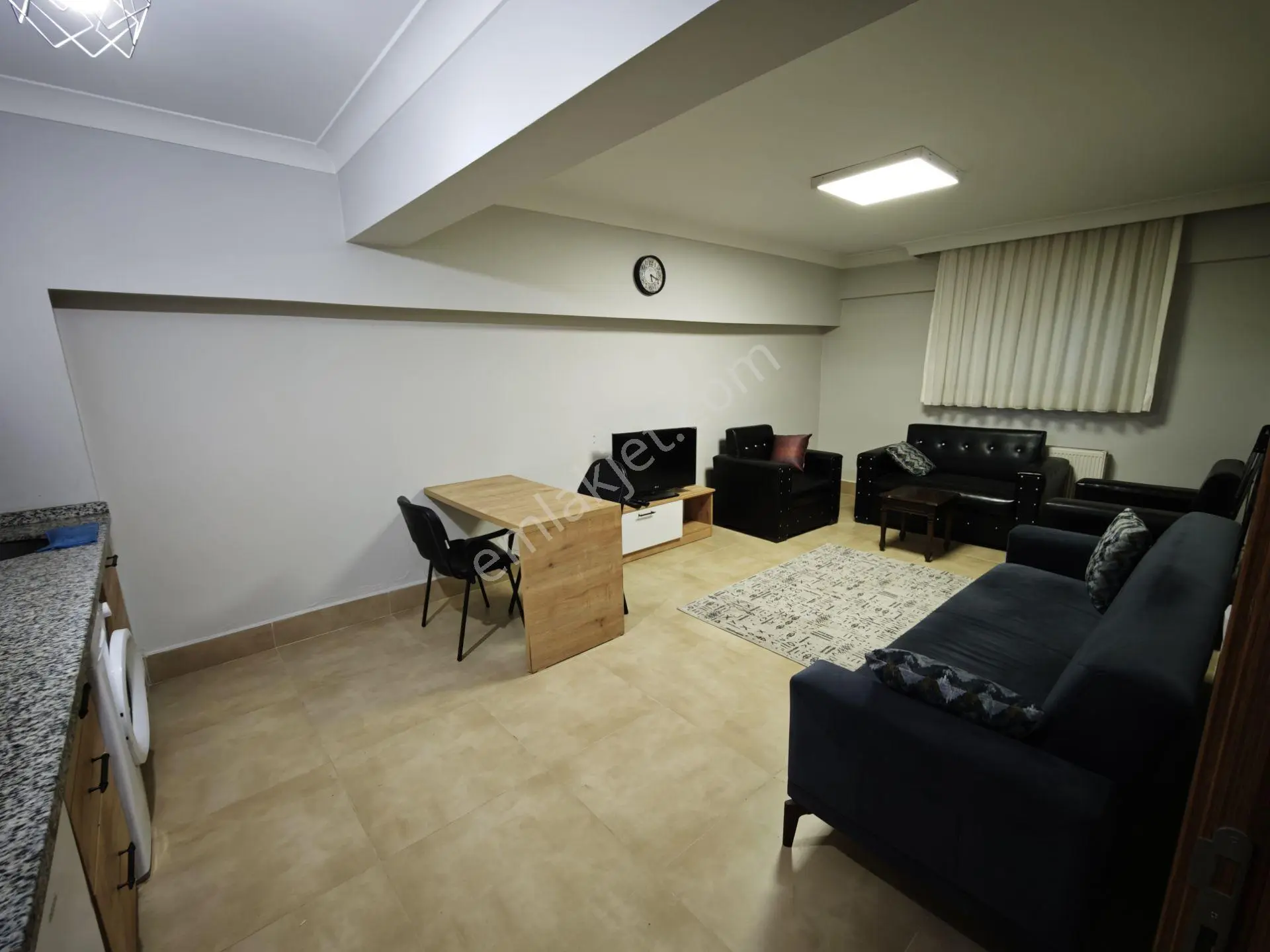Gazi Mahallesi Kiralık Yeni, Eşyalı, Herşey Dahil Lüx 2+1 Daire