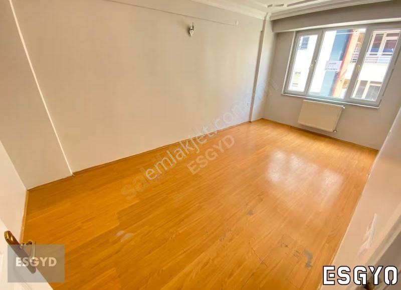 Esgyo'dan Erenköy Mahallesi'nde Temiz 2+1 Kiralık Daire - Görsel 8