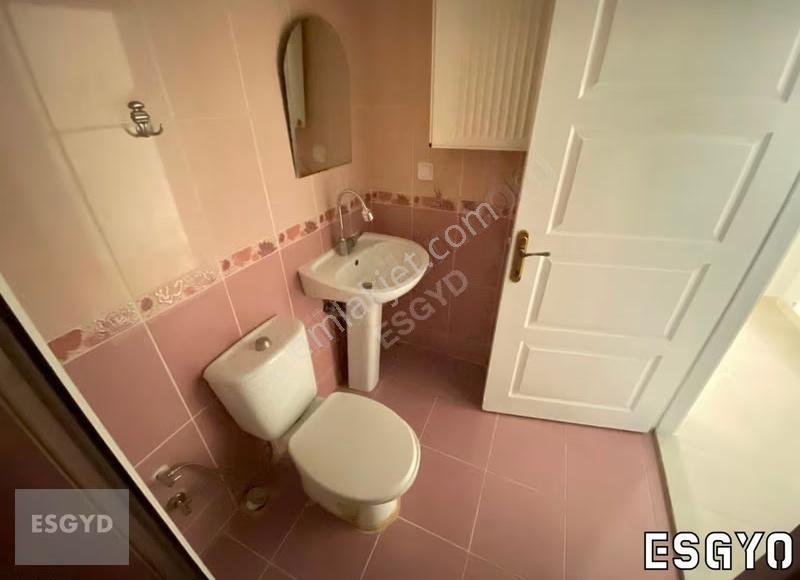 Esgyo'dan Erenköy Mahallesi'nde Temiz 2+1 Kiralık Daire - Görsel 11