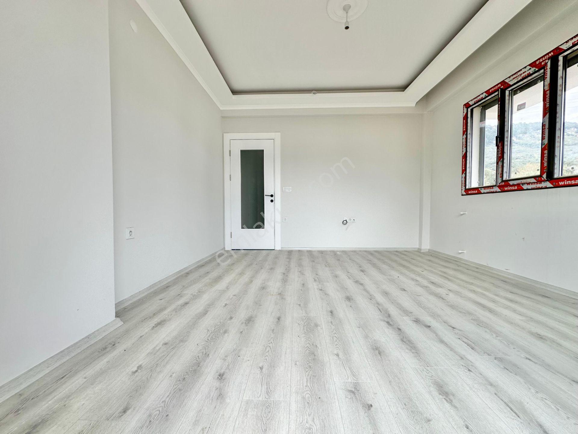 ꧁ay Emlaktan꧂küçükkuyu Mıhlı'da Bahçe Kullanımlı Ayrı Mutfak Denize 500 Metre Satılık 2+1 Daire - Görsel 19