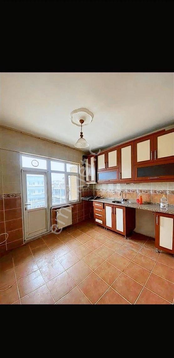 Gönen Belediyesi Karşısı 3+1 Geniş Ferah 125m2 2.700.000tl - Görsel 15
