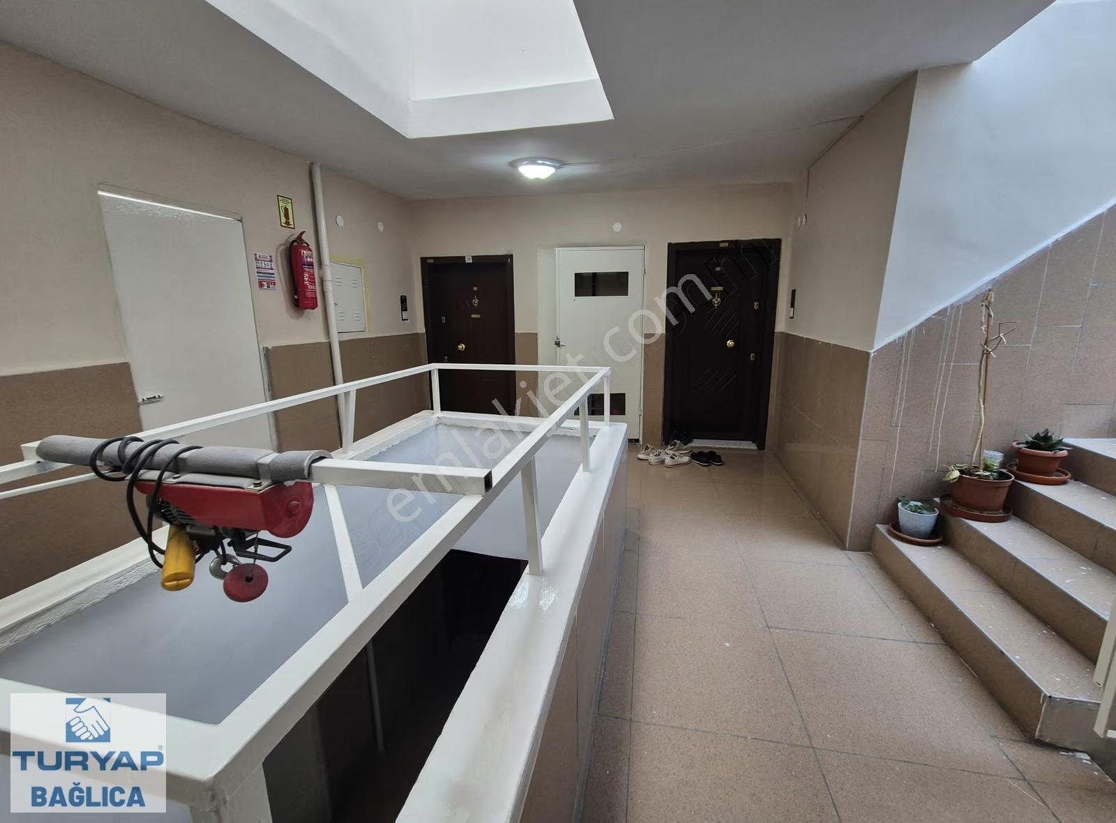 Site İçinde Oğuzlar Mahallesinde 3+1 Kiralık Daire - Görsel 17