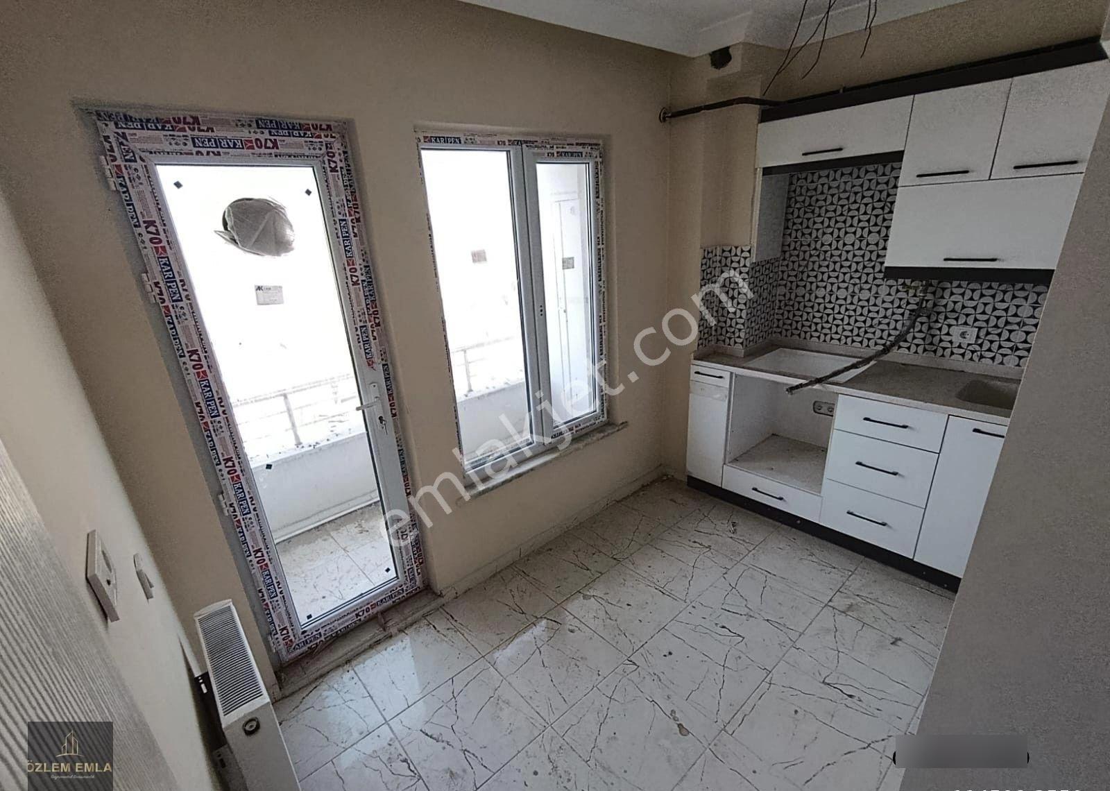 Özlem Den Bandırma İhsaniye Mahallesi Kapalı Pazar Yakın 3+1 Satılık Daire - Görsel 6