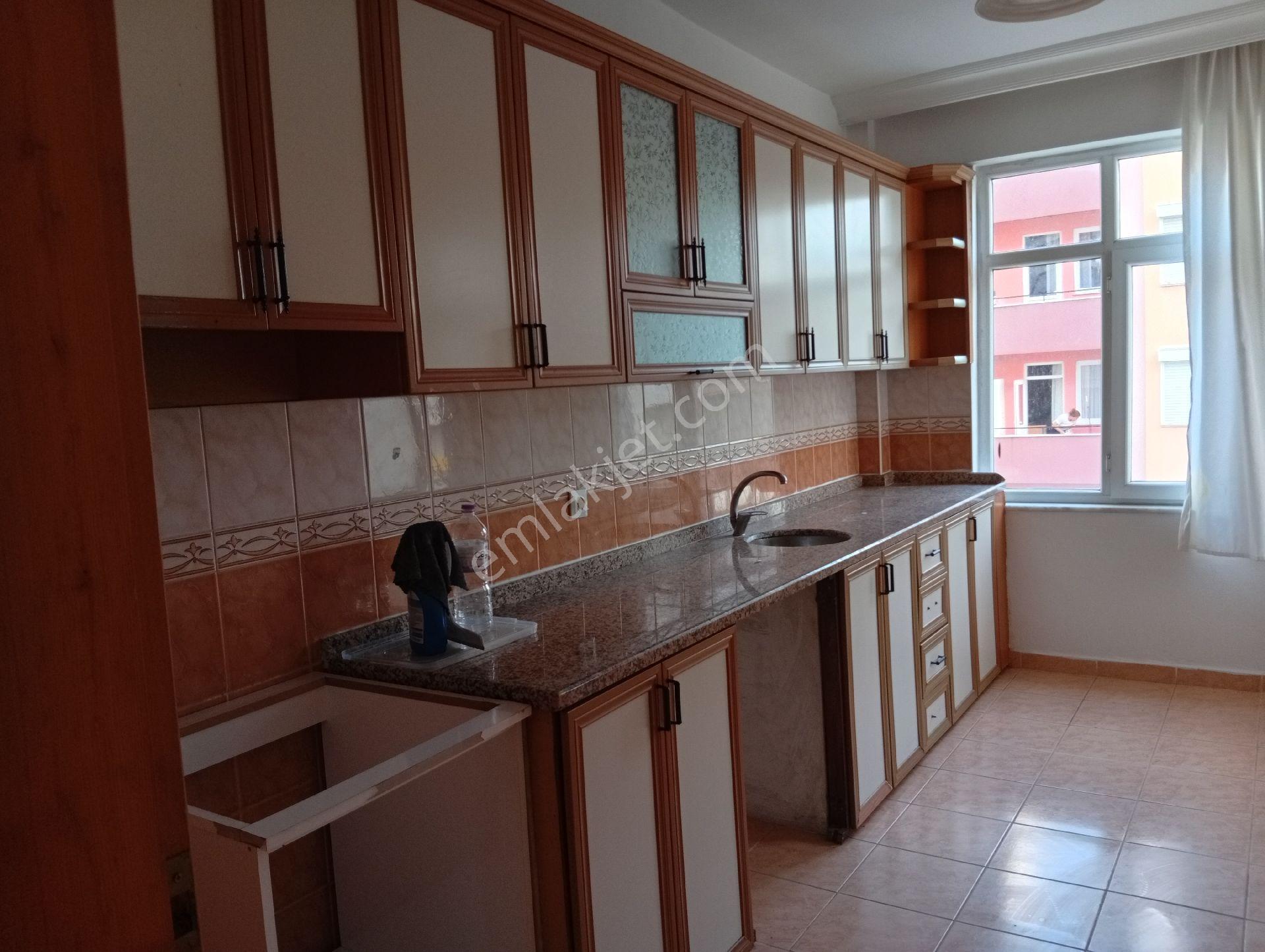 İdamax'tan Barbaros'ta 3+1 Ara Kat Asansörlü Kiralık Daire