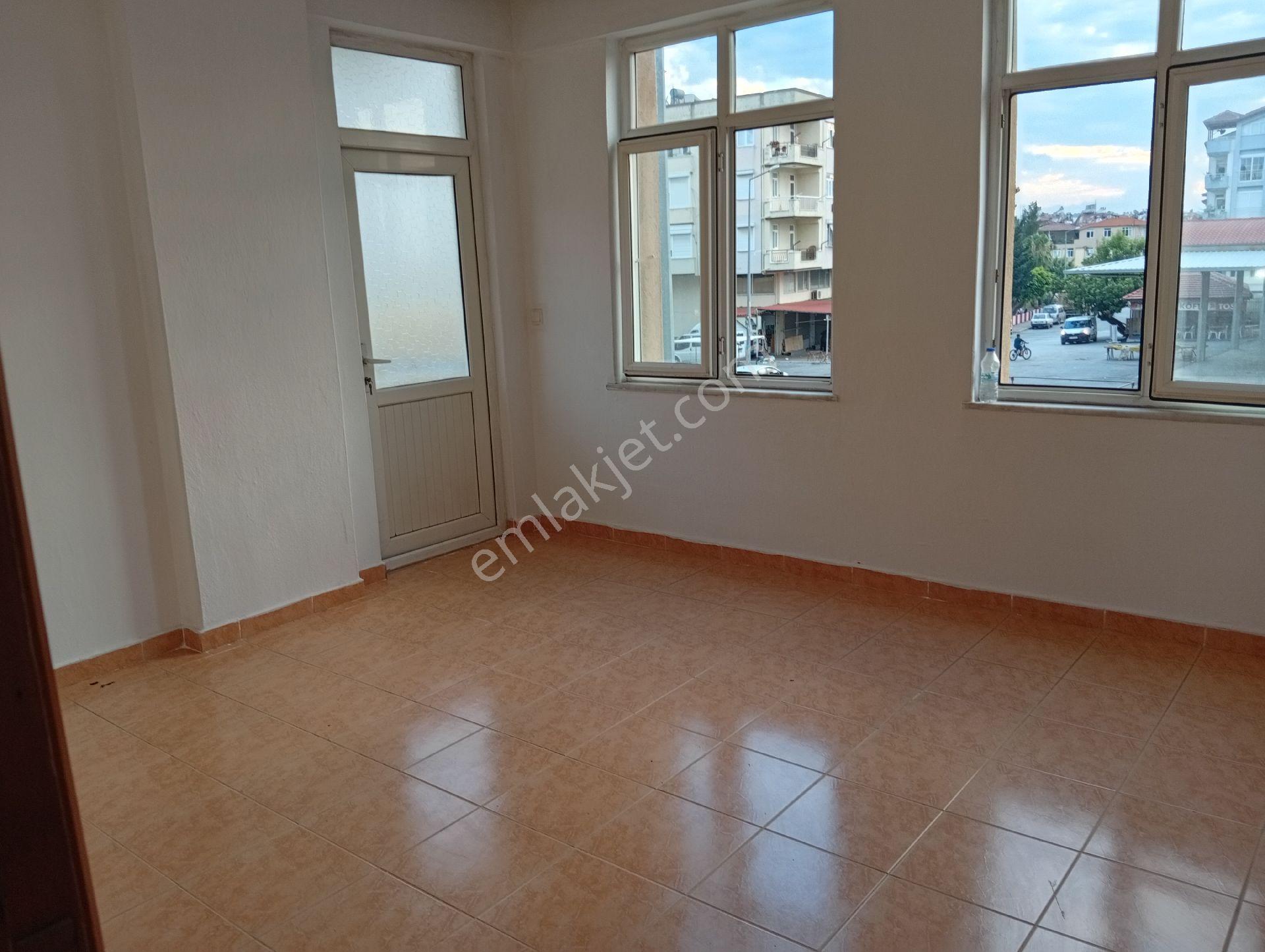 İdamax'tan Barbaros'ta 3+1 Ara Kat Asansörlü Kiralık Daire - Görsel 2