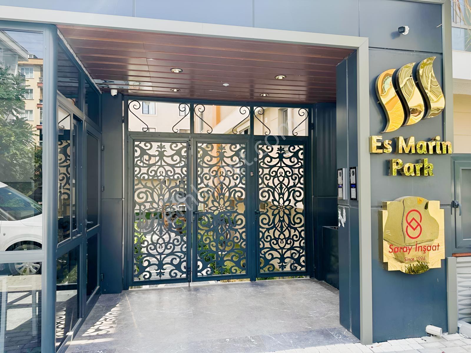 Beylikdüzü Dereağzı Mahallesi Es Marin Park Sitesi 3+1 Daire - Görsel 2