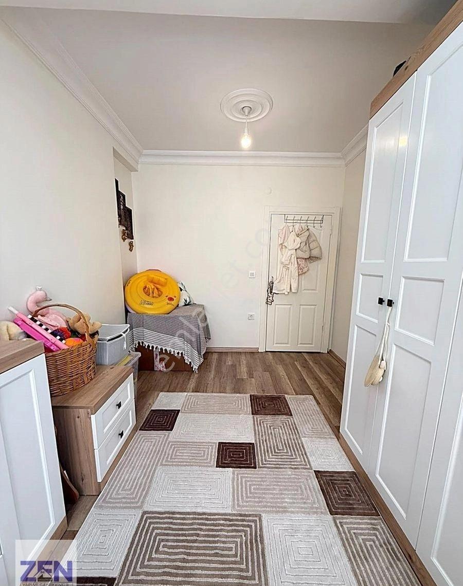 Metrobüse Çook Yakın! Balkonlu 95m2 2+1 Satılık Daire - Görsel 15