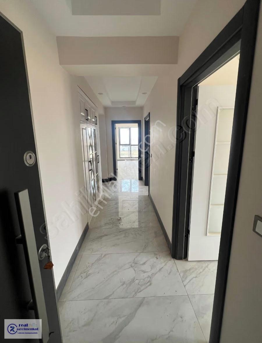 Laçin Rezidans Ted Koleji Karşısı Arakat Kiralık 2+1 Lüks Daire - Görsel 10