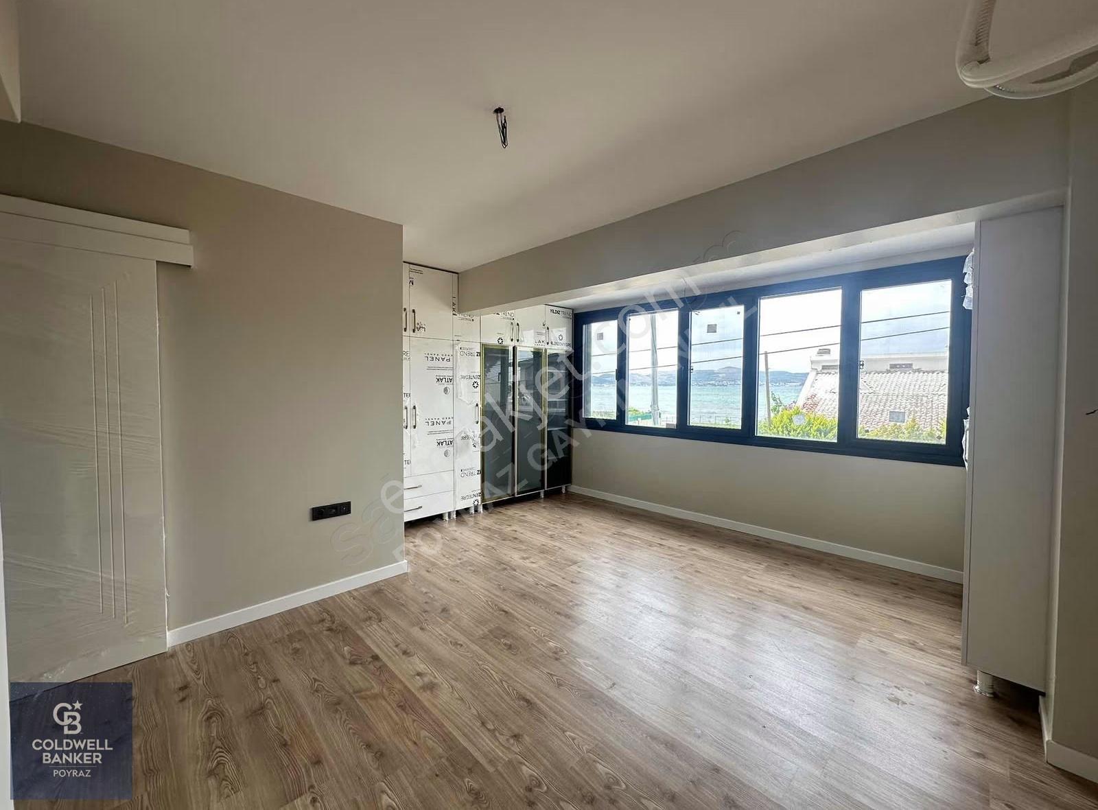 Menderes Coldwell Banker Poyraz'dan 4+1 Deniz Manzaralı Villa - Görsel 15