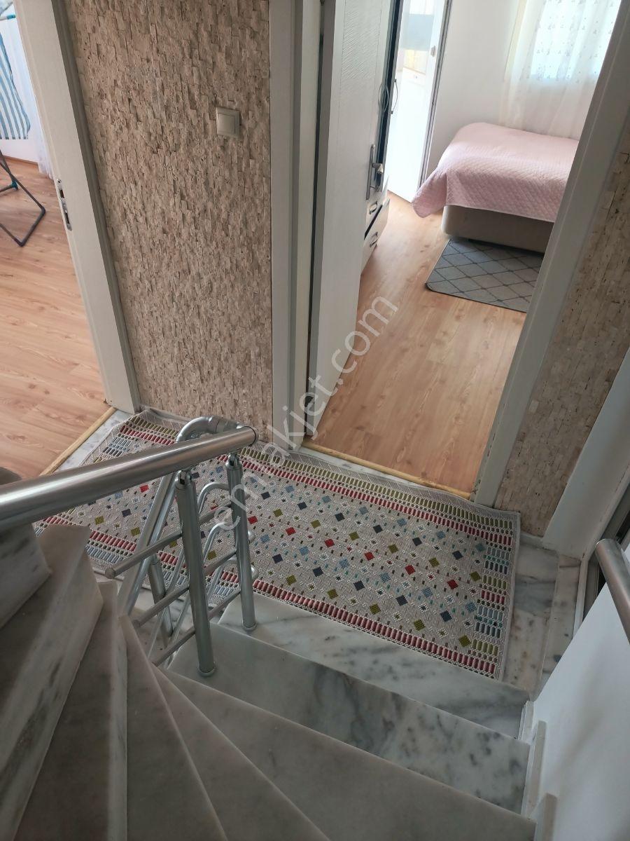 Kuştur Bölgesi Denize Yakin Havuzlu Site 3+1 Ebeveyn Banyolu - Görsel 4