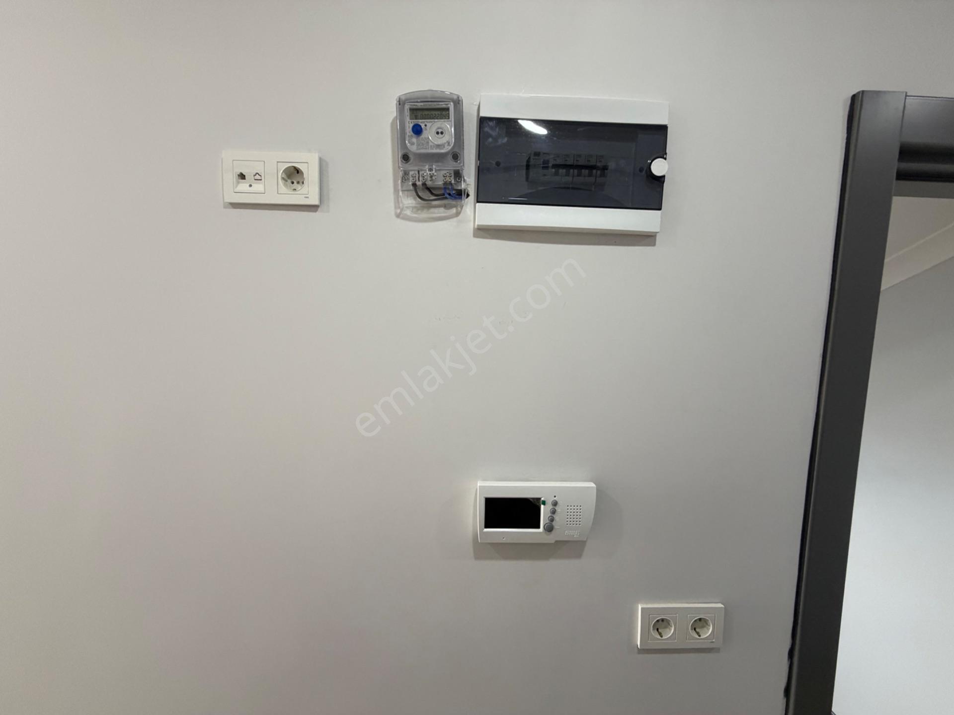 Taşoluk 2+1 Kiralık Asansörlü Sıfır Çatı Katı - Görsel 9