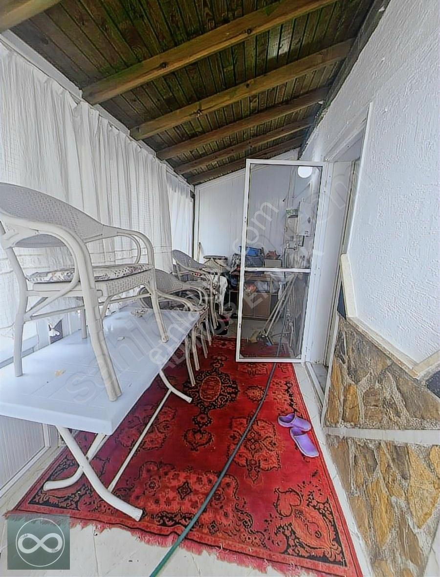 Kuşadası Guzelcamlida Geniş Bahçeli Villa - Görsel 21