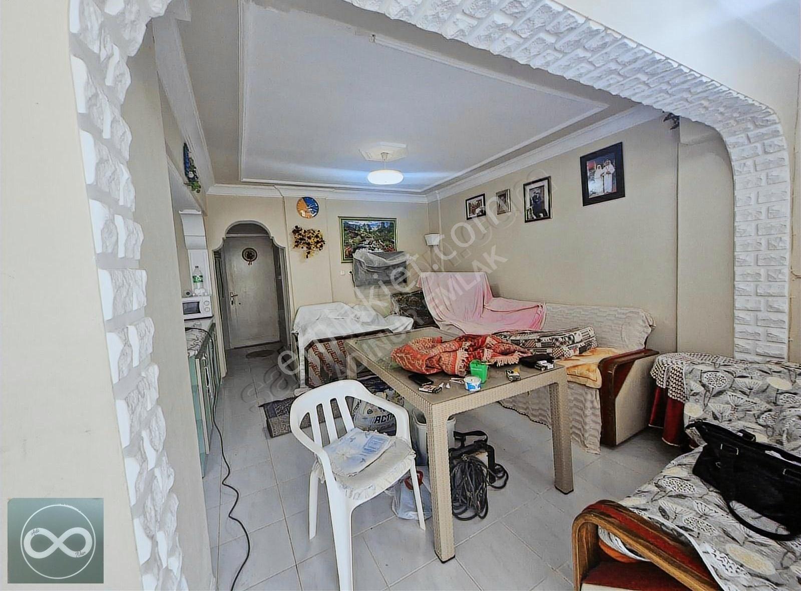 Kuşadası Guzelcamlida Geniş Bahçeli Villa - Görsel 33