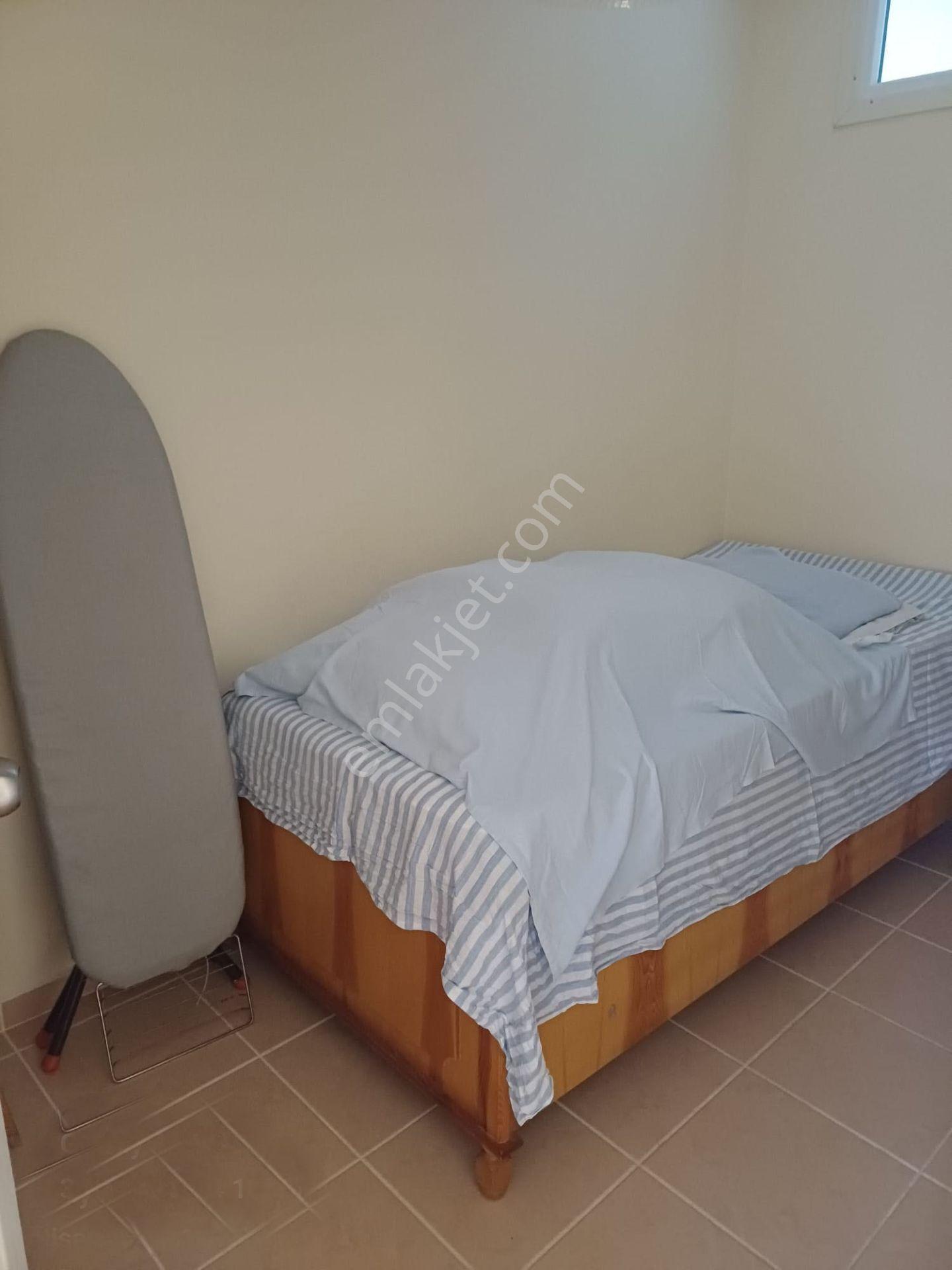 Boyalık Otel Yanı Denize Sıfır Özel Plajlı Sitede 3+1 Tripleks - Görsel 16