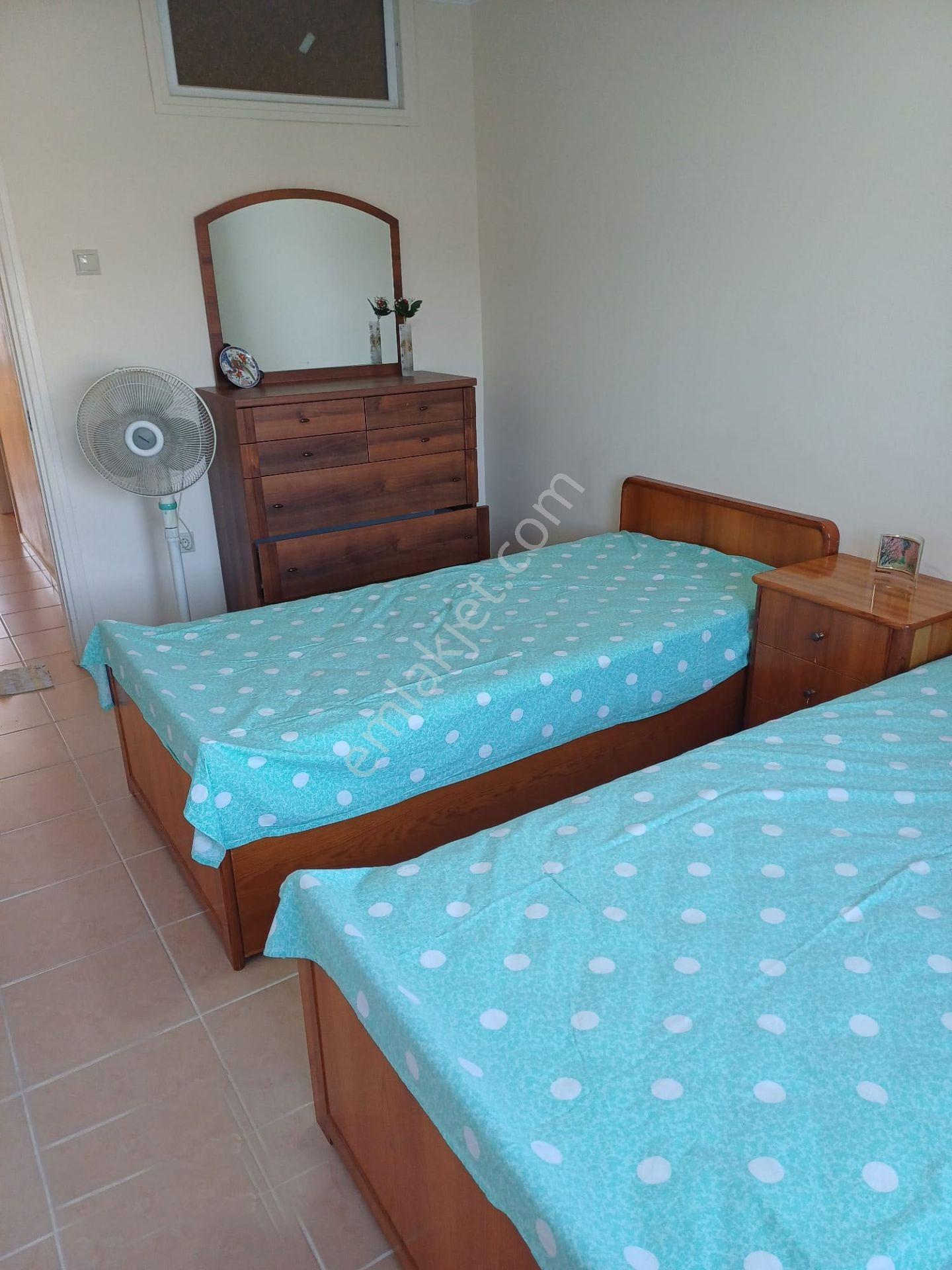Boyalık Otel Yanı Denize Sıfır Özel Plajlı Sitede 3+1 Tripleks - Görsel 20