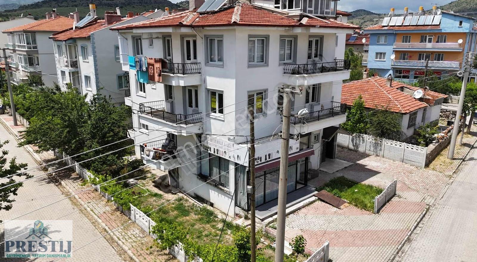 Kanlıca Mahallesinde Ebeveyn Banyolu 3+1 140 M² Satılık Daire - Görsel 34