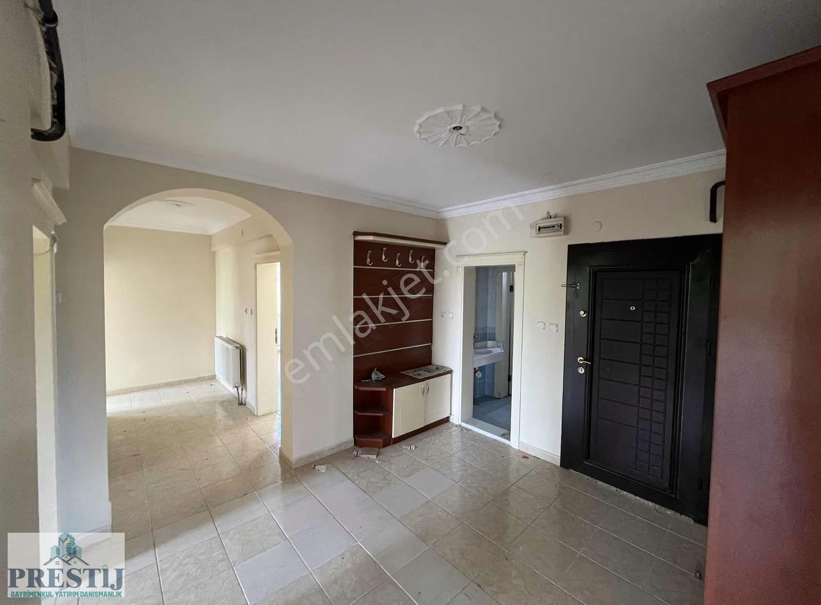 Kanlıca Mahallesinde Ebeveyn Banyolu 3+1 140 M² Satılık Daire - Görsel 19