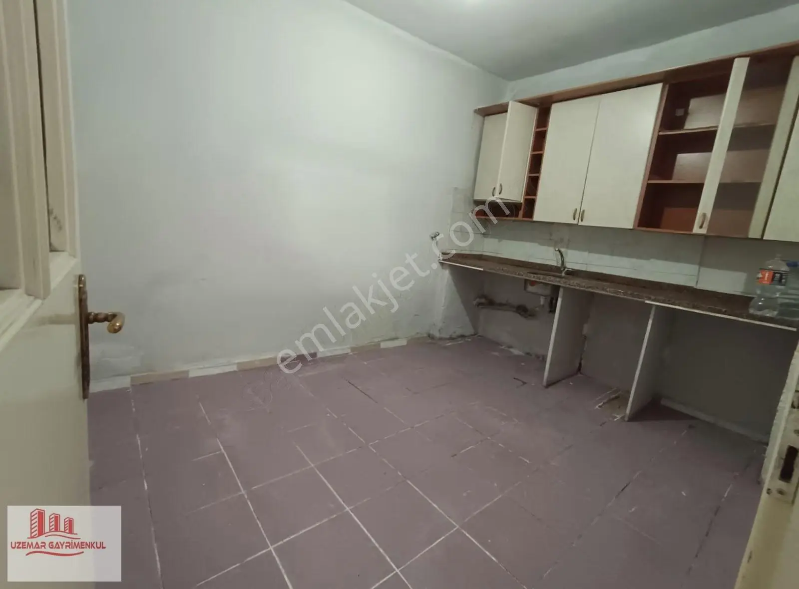 Bağcılar Demir Kapıda Kiralık 2+1 Bahçe Kat - Görsel 3