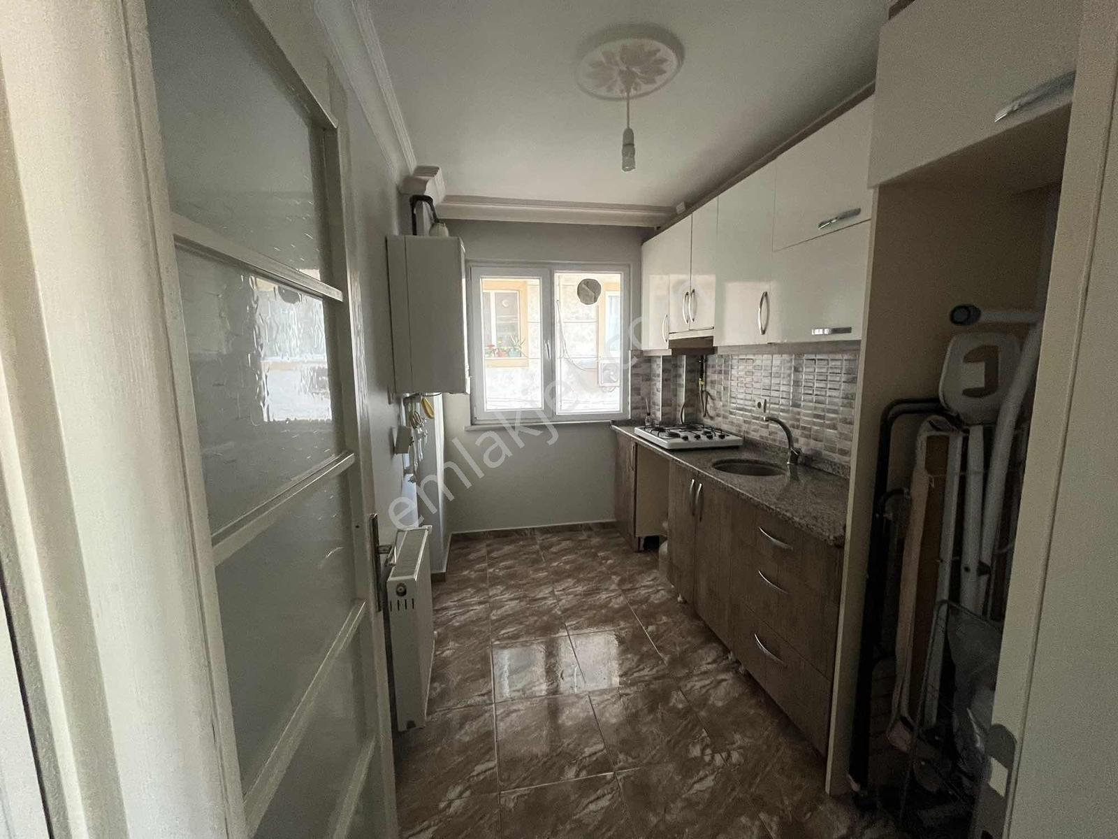 Beylikdüzü Yakuplu Kiralık 2+1 Daire - Görsel 9