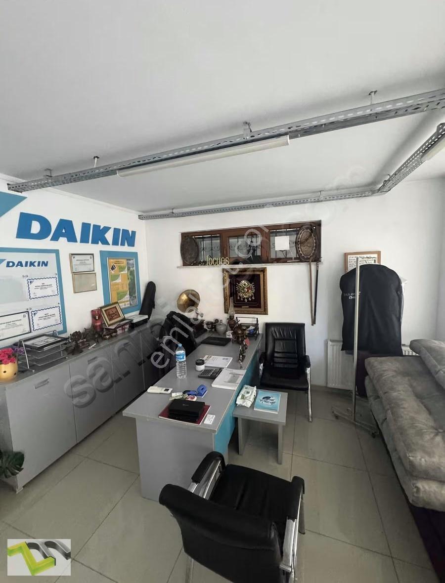 Zeymak Yapı'dan Belediye Dibinde Satılık Hazır Kiracılı Dükkan - Görsel 15