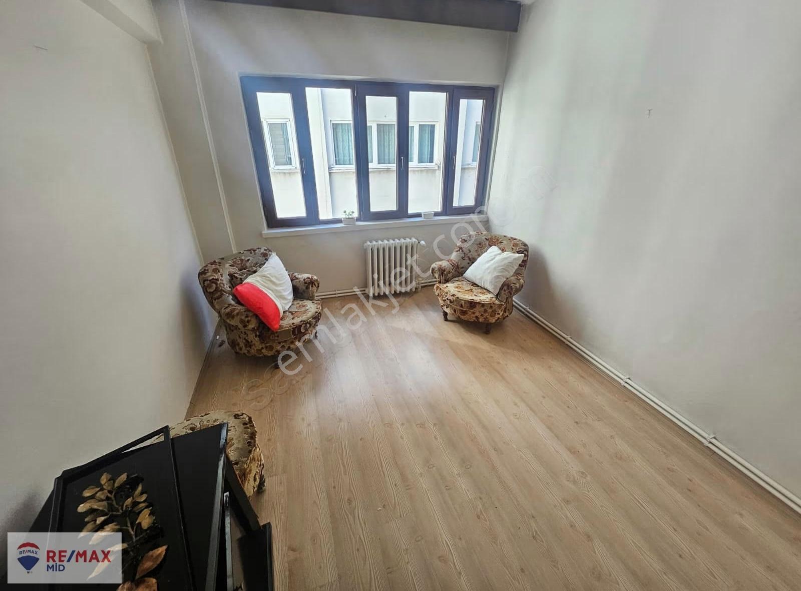Remax Mıd 'den - Çarşı Merkezde 3+1 Arakat Asansörlü Satılık - Görsel 12