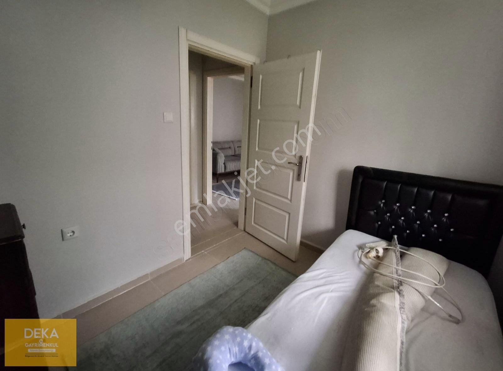 Deka Gayrimenkul'den Bornova Caddesinde Eşyalı Kiralık 2+1 Daire - Görsel 16