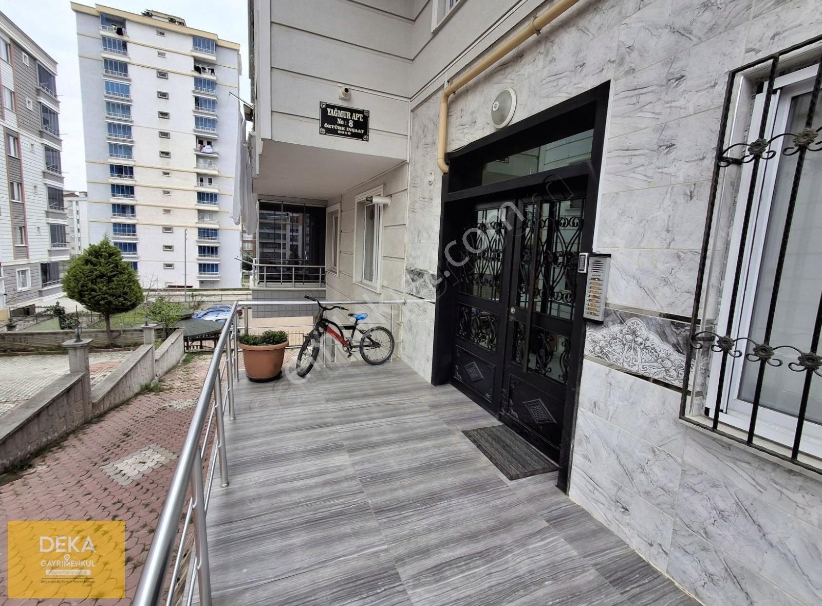 Deka Gayrimenkul'den Bornova Caddesinde Eşyalı Kiralık 2+1 Daire - Görsel 11