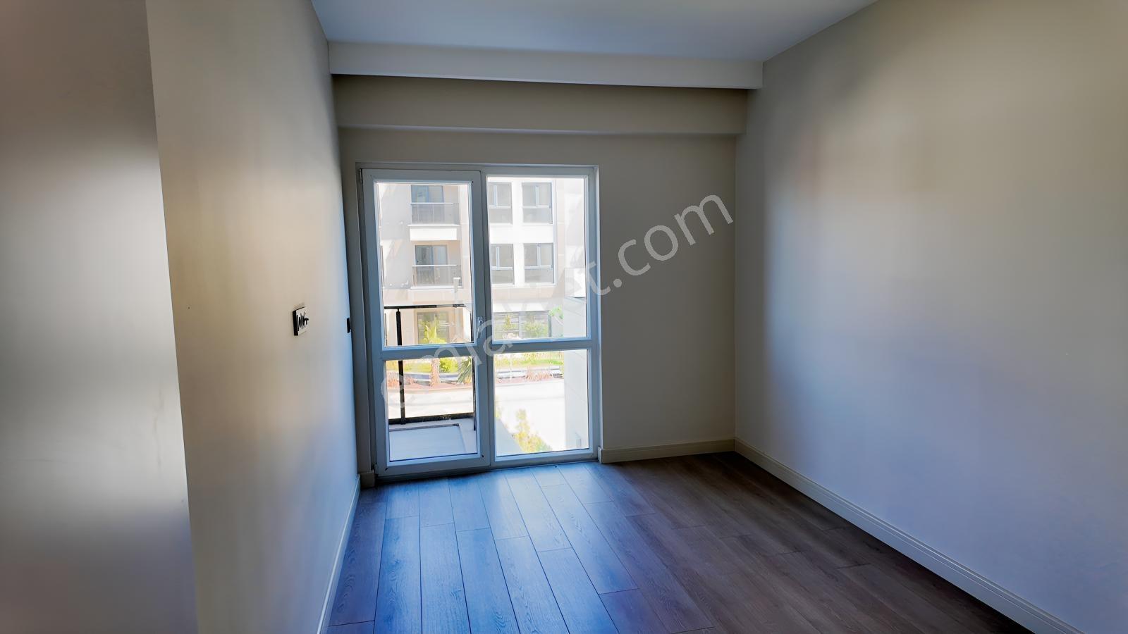 Kayaşehir Elvora Villa Sitesinde Kiralık 3+1 Sıfır Daire - Görsel 21