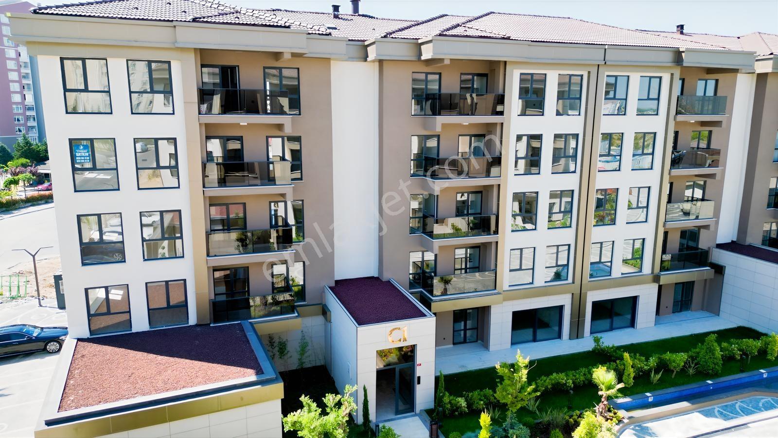 Kayaşehir Elvora Villa Sitesinde Kiralık 3+1 Sıfır Daire - Görsel 15